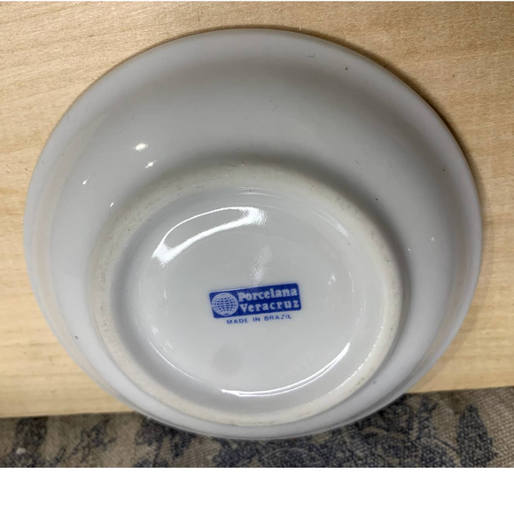 Set of 5 Porcelana Veracruz Made in Brazil Demitasse Espresso Cups and Saucers - Picture 3 of 12